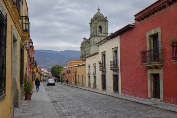 Free Walk By Locals, Oaxaca City