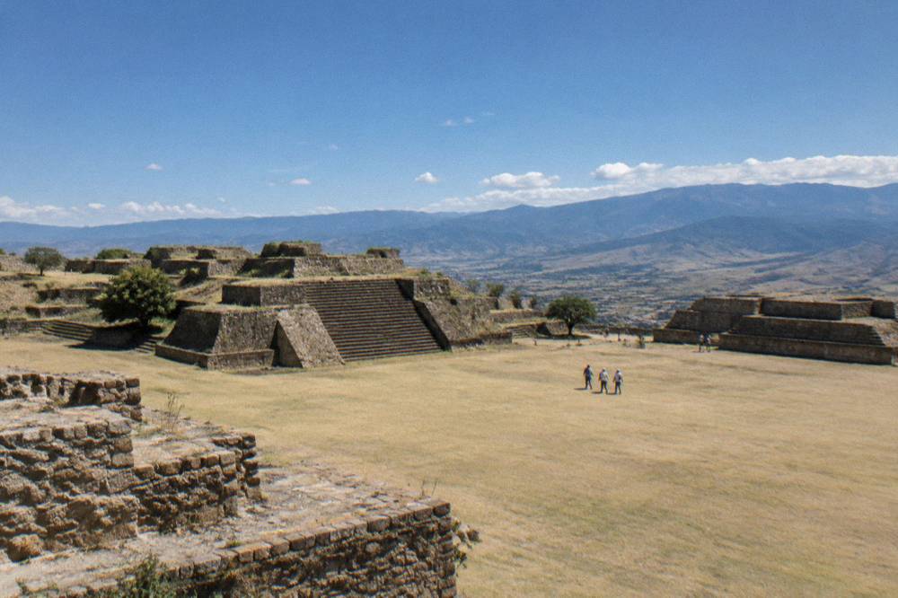 Monte Albán, Oaxaca, ordinary daylight