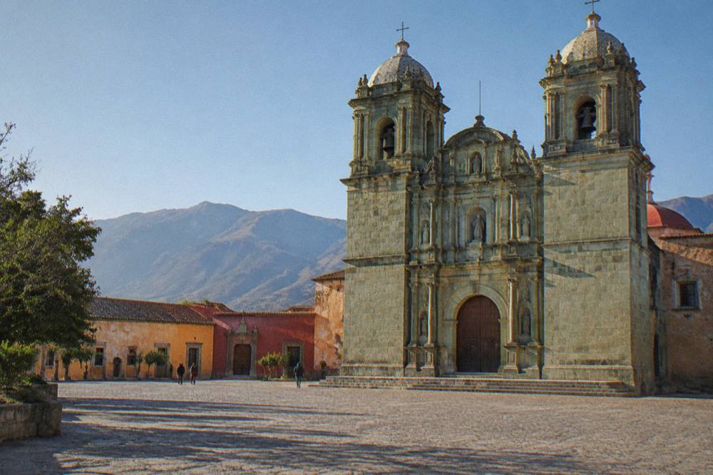 Santo Domingo de Guzmán, Oaxaca, ordinary daylight