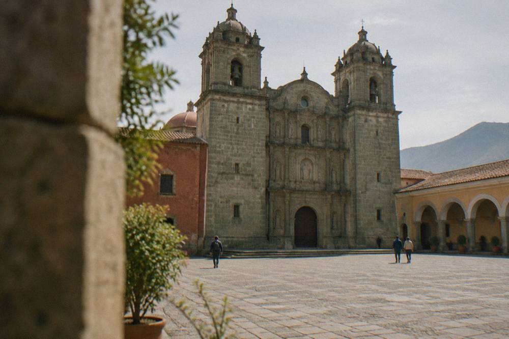 Courtyard of the Santo Domingo cultural complex in Oaxaca with arched walkways