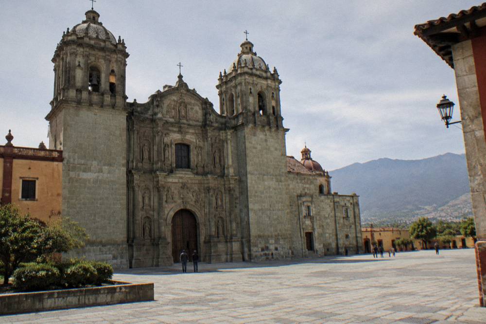 Ornate gilded interior of the Santo Domingo de Guzmán church in Oaxaca