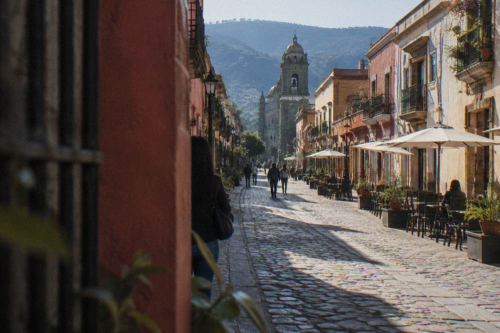 The pedestrian Andador Macedonio Alcalá with its stone paving and coloured facades